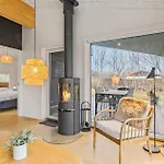 3 Bedroom Cozy In Semesterbostad Gilleleje