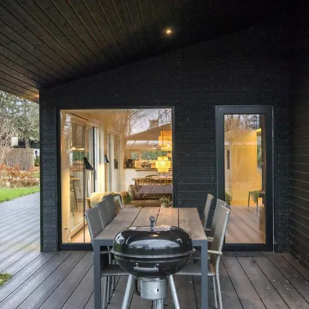 Beautiful In With Kitchen *