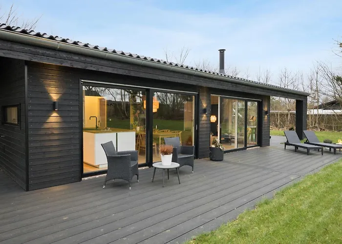 3 Bedroom Cozy In Casa vacanze Gilleleje